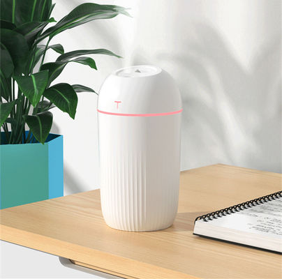 USB Mini Auto Aroma Diffuser Vochtbevochtiger Luchtreiniger USB aangedreven en perfect voor reizen