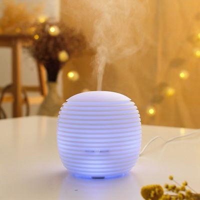 Witte 100ml Mini Draagbare Essentiële Olie USB Aroma Diffuser Perfect voor Home Office Spa