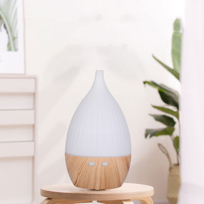 Ultrasone luchtbevochtiger 2022 Desktop 5V Draagbare USB Houtkorrel Essentiële Olie Diffuser 160ml met LED-licht