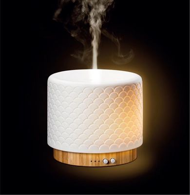 280 ml bamboe en keramische ultrasone elektronische diffuser voor een natuurlijke aroma-ervaring